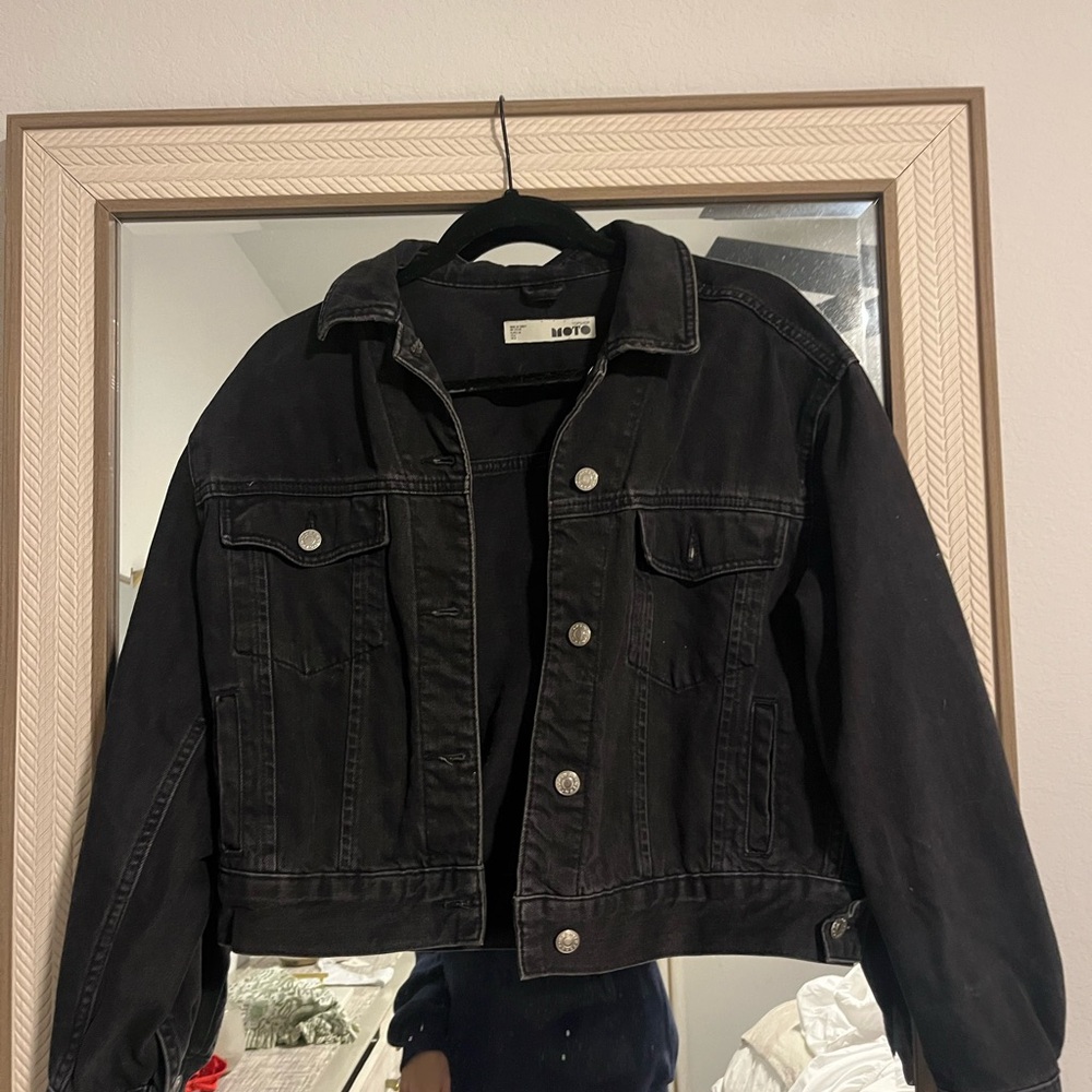 Black Cropped Denim Jacket